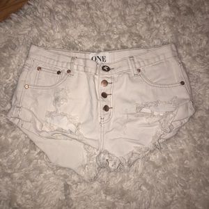 One teaspoon white shorts